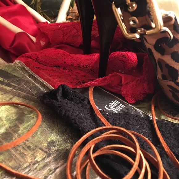 Guess Animal Print 1/2” Platform 4” Stiletto Heels - Picture 7 of 8